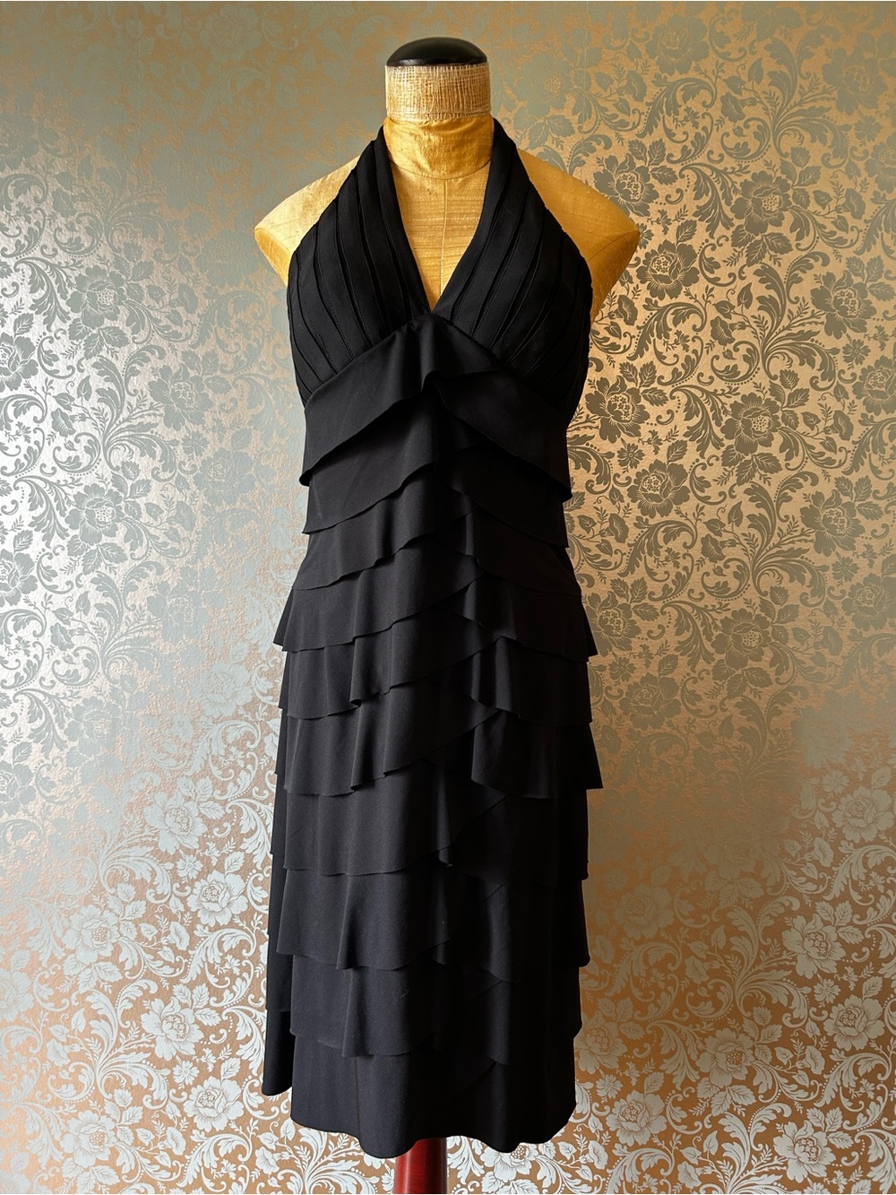 Frank Lyman Black Halter Layered Cocktail Dress Size Large